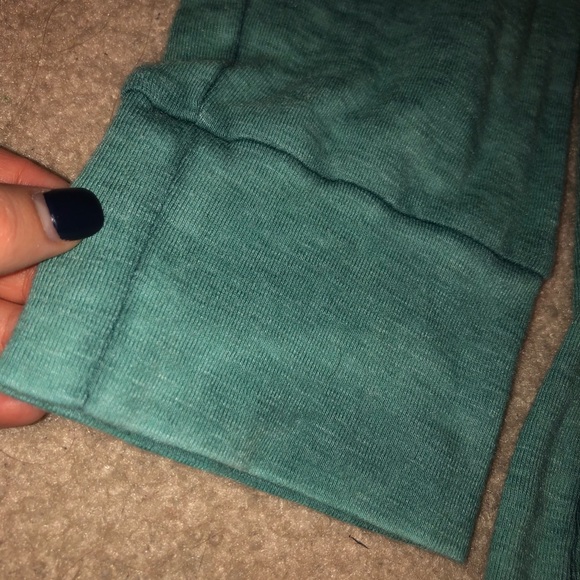 Mossimo Aqua Sweaterđź’š - Picture 2 of 3